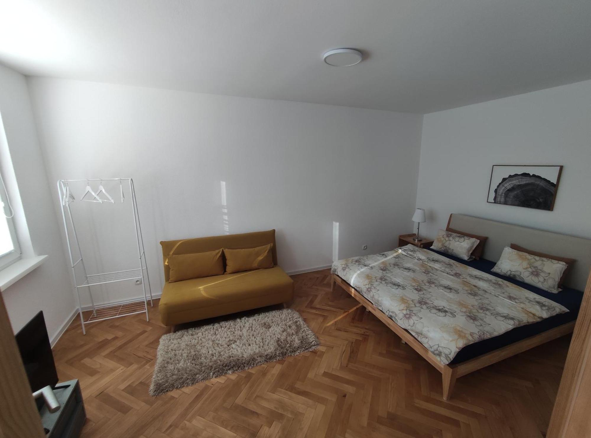 Sky Apartment Prievidza Zimmer foto